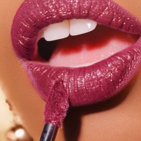 Dior | Forever Sequin Liquid Lipstick | 2024 Holiday Limited Edition 703 - Picture 2 of 2